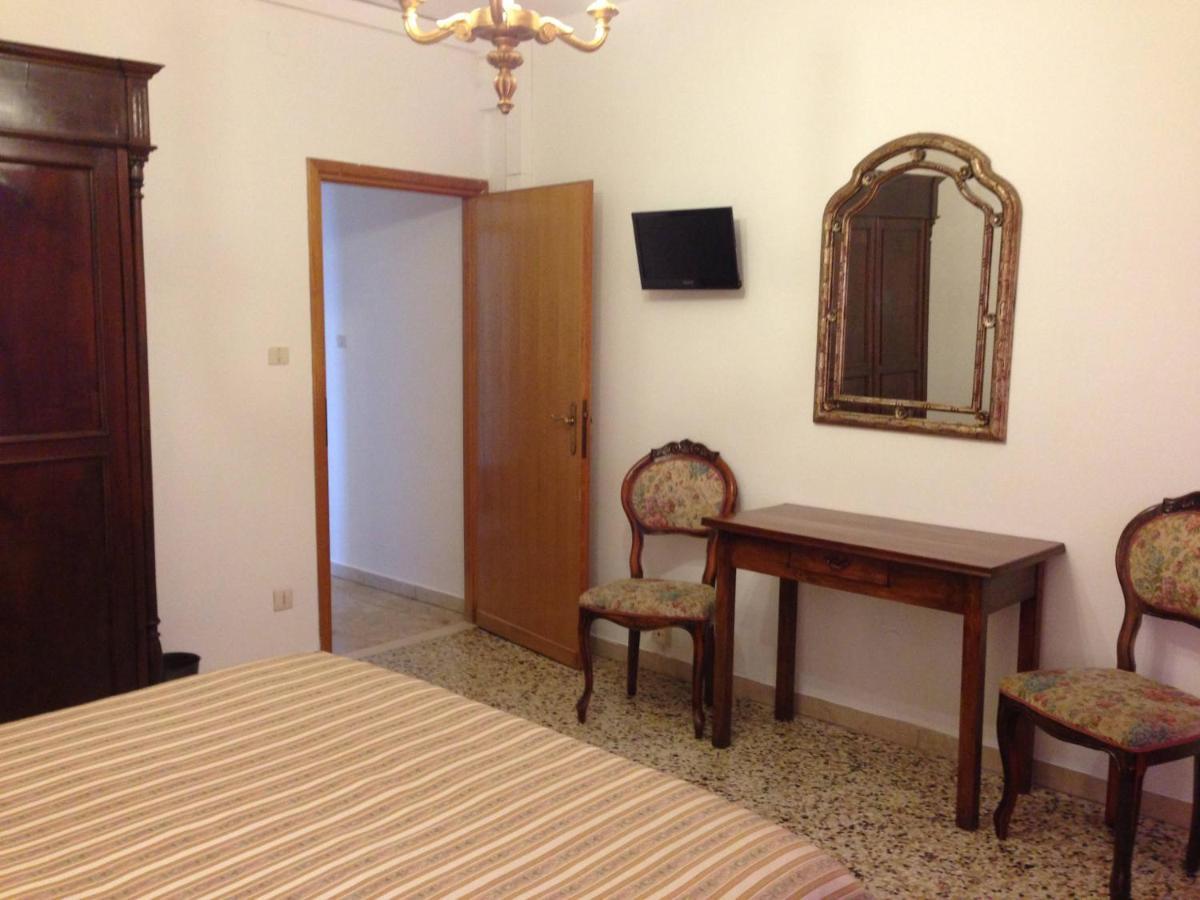 Casa Del Pozzo Hotel Venice Exterior photo