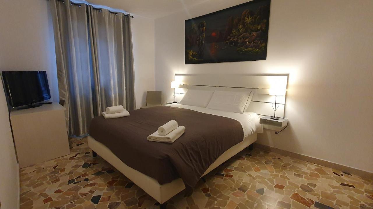 Casa Del Pozzo Hotel Venice Exterior photo